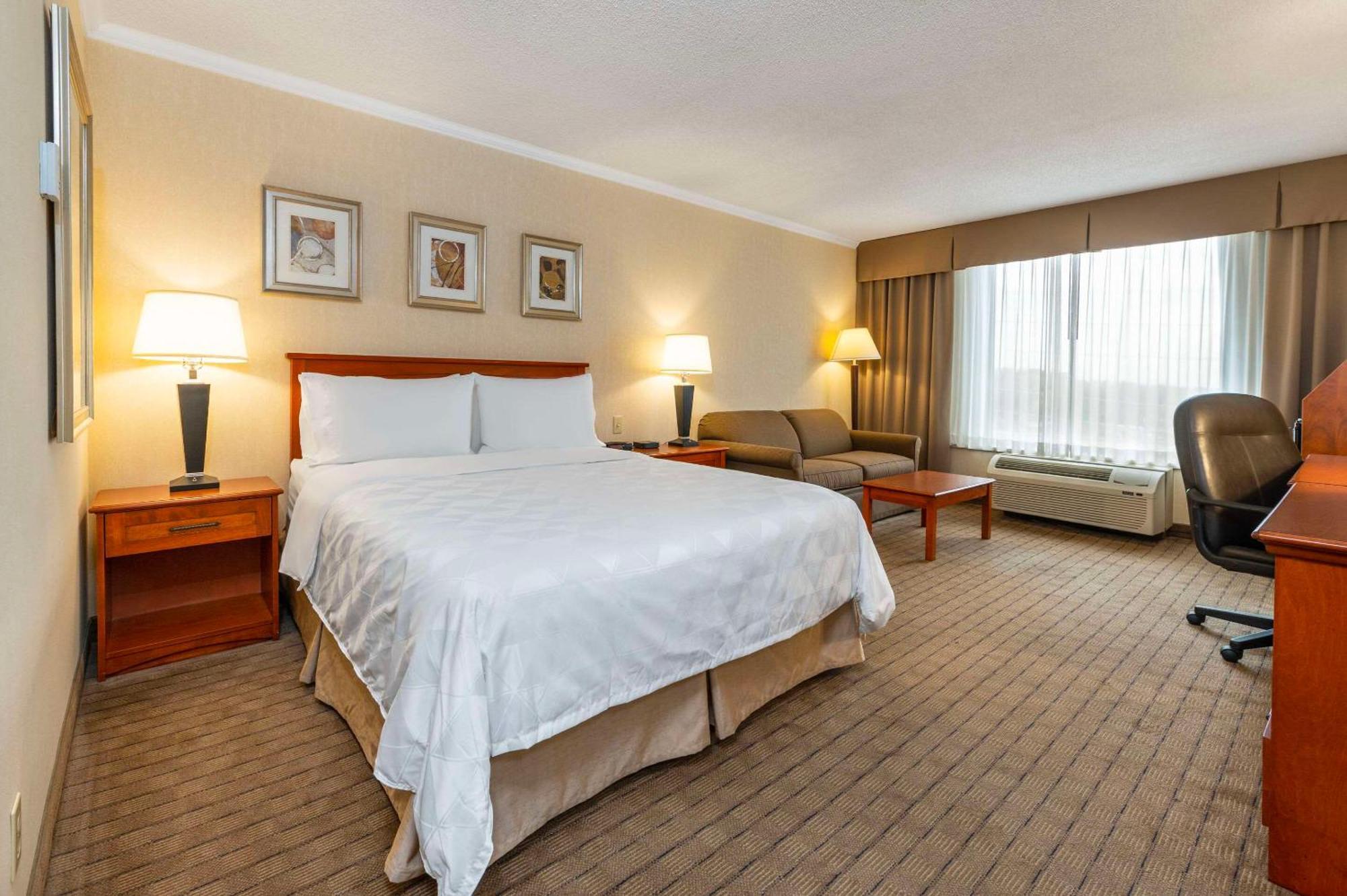 Allure & Conference Centre, Ascend Collection Hotel 3*