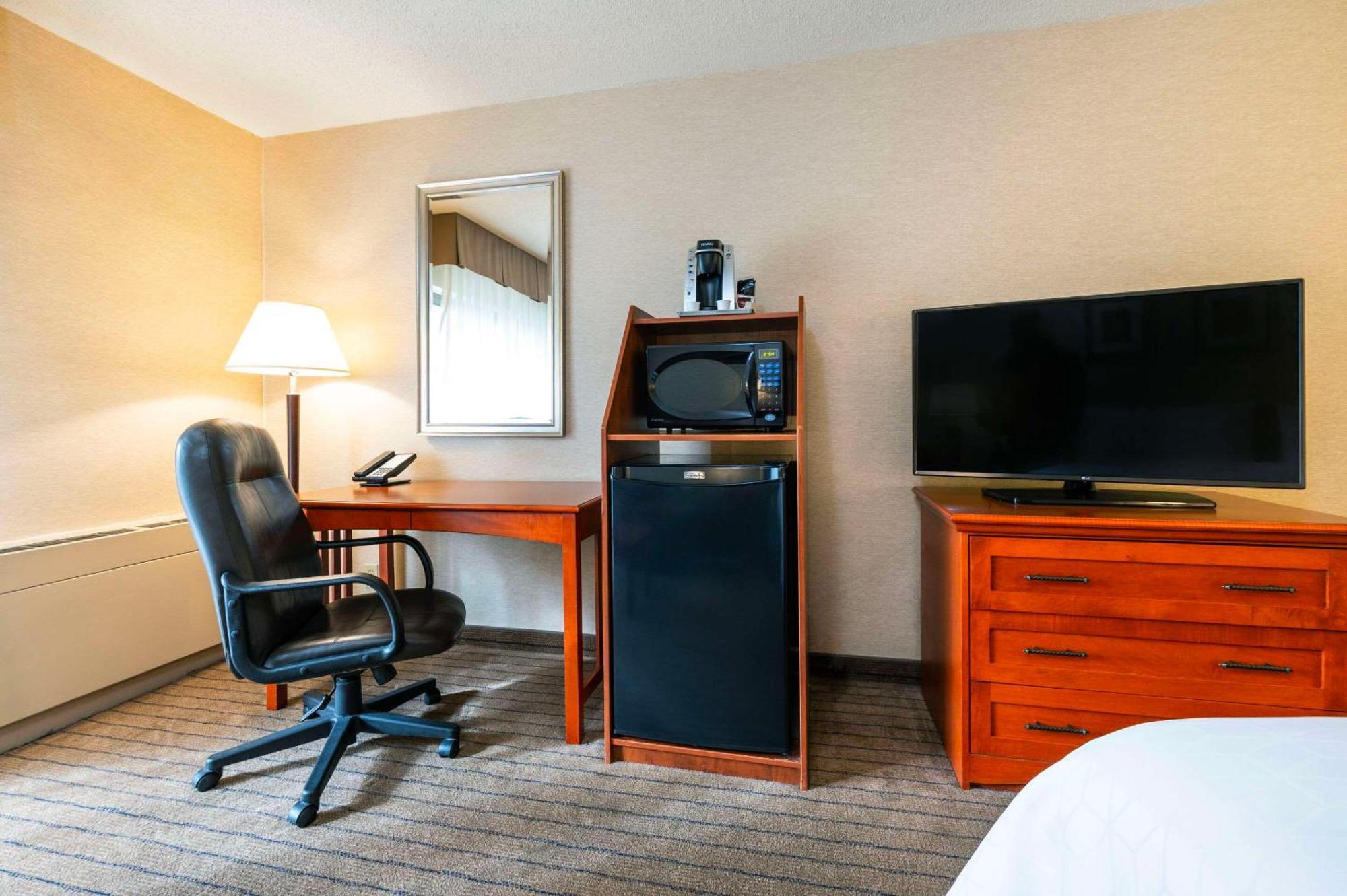 Hotel Allure & Conference Centre, Ascend Collection Barrie